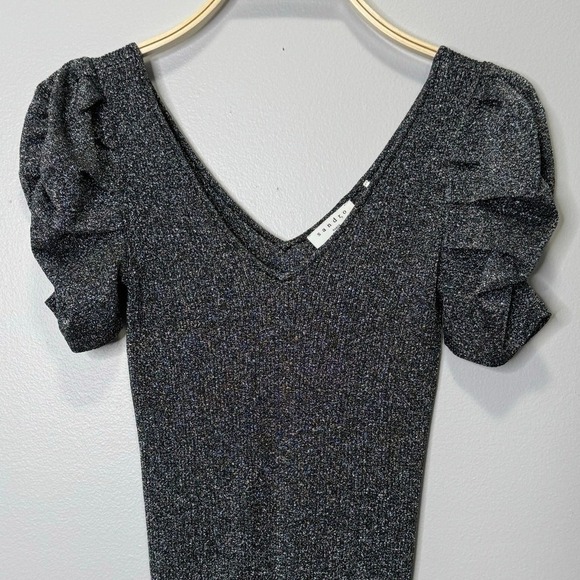 Sandro Metallic Puffed Sleeve Stretch Knit Top Silver Women Small Chic Dressy - Picture 4 of 12